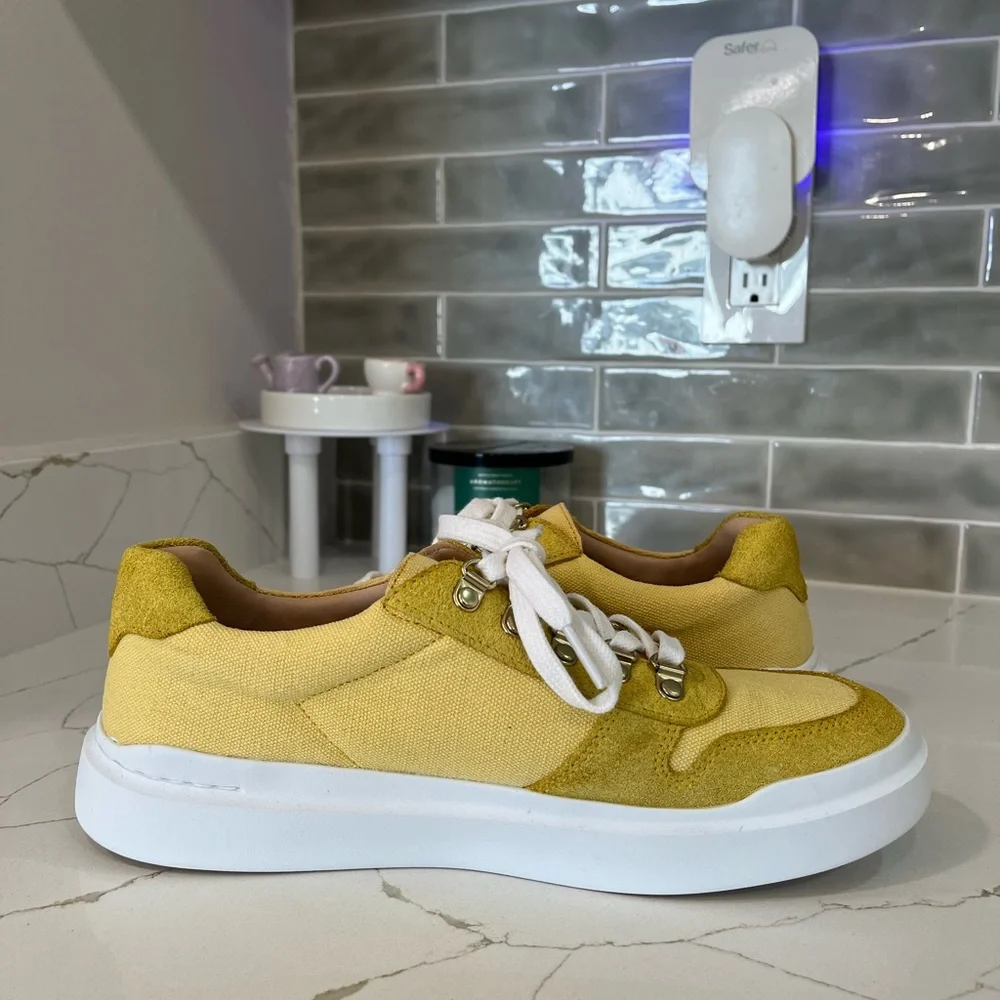 Cole Haan Grandpro Sneakers. Women’s Size 9.5 Color Yellow. - Picture 7 of 10